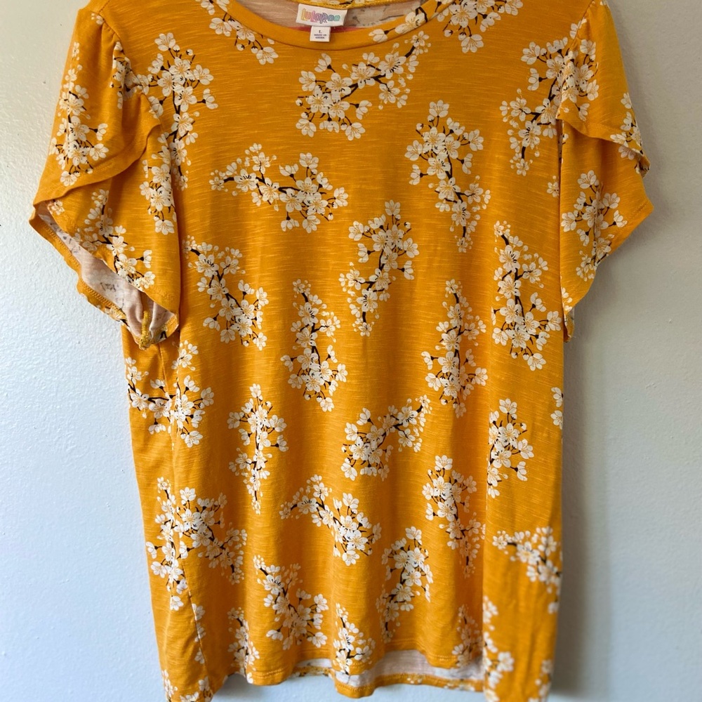 Lularoe shirt
